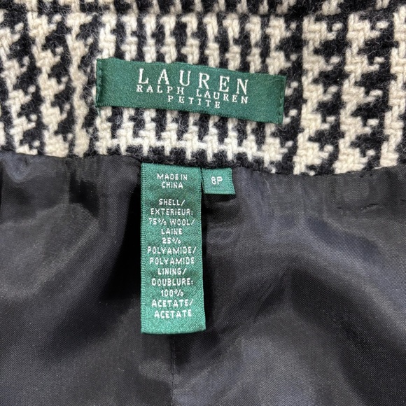 Ralph Lauren Lauren
herringbone black and white wool coat 
Size 8P - Picture 4 of 4